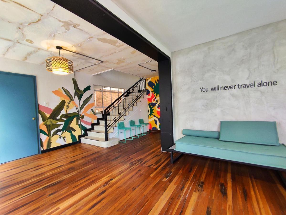 Trip Monkey Chapinero Hostel Bogota Ngoại thất bức ảnh