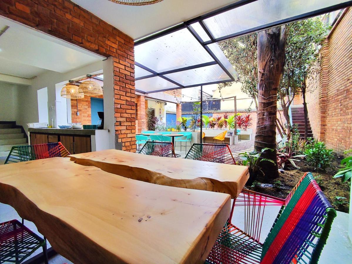 Trip Monkey Chapinero Hostel Bogota Ngoại thất bức ảnh