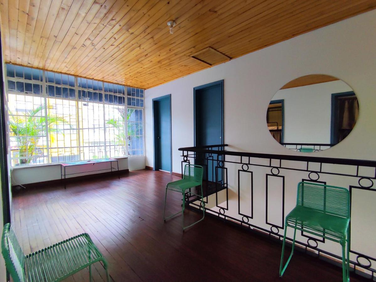 Trip Monkey Chapinero Hostel Bogota Ngoại thất bức ảnh