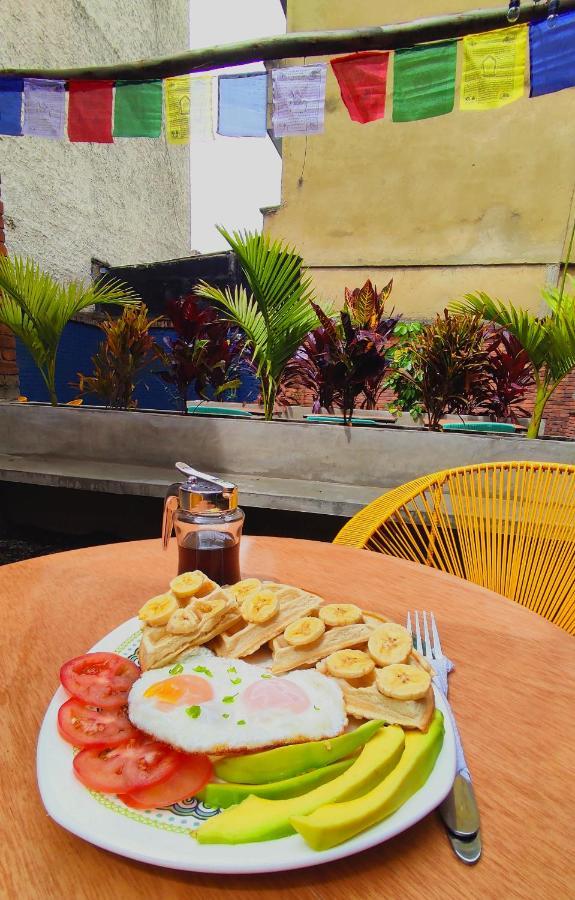 Trip Monkey Chapinero Hostel Bogota Ngoại thất bức ảnh